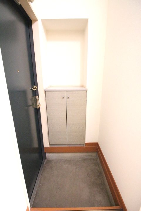 徳成ハイム 玄関