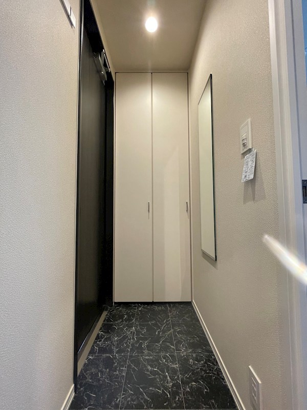 メゾン・ド・オリーブ 玄関