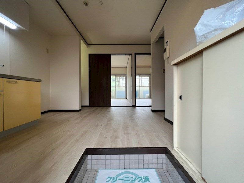 アネックス是政 玄関