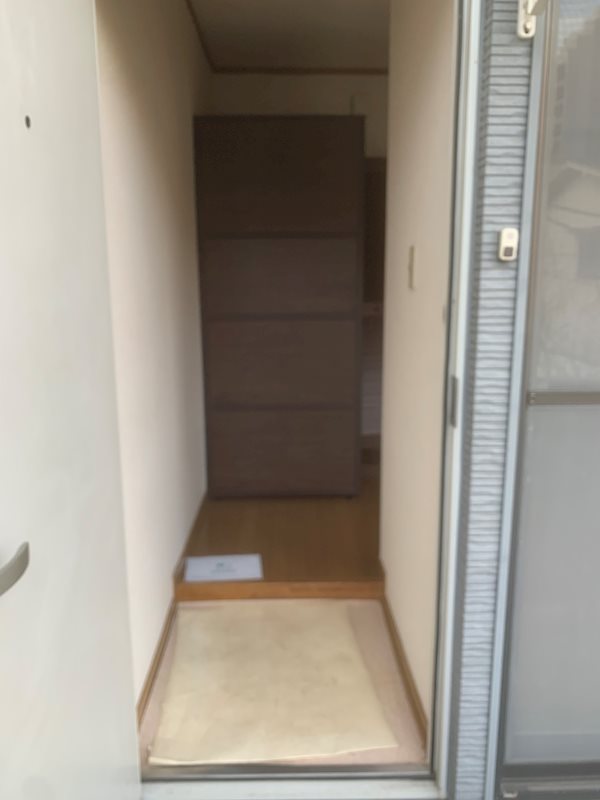 ビラカワシマ 玄関