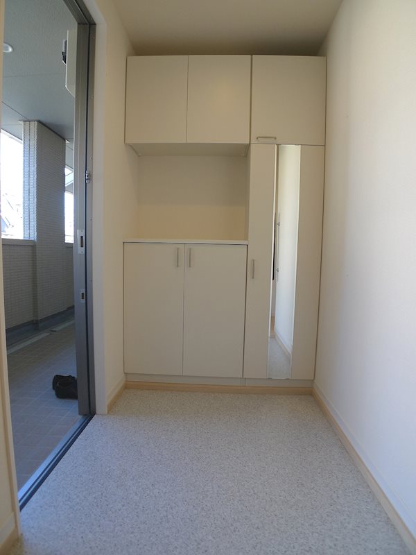 ベルドミール中野 玄関