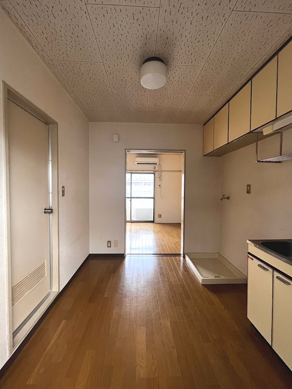 代田サンハイツ 玄関