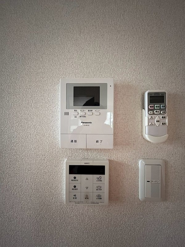 Laurier　East その他4