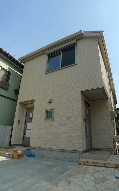 Laurier　East その他6