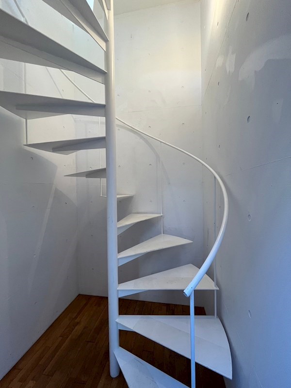 CASA　COMPLESSO　（カーサコンプレッソ） 玄関