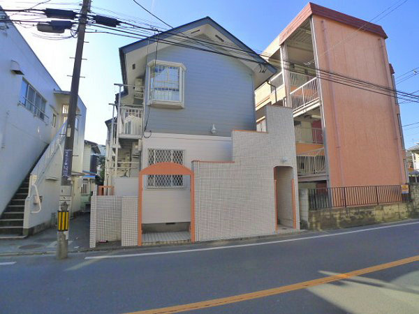ホワイトヴィラ三鷹台 103号室 外観