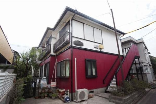 Famile Watanabe　（ファミールワタナベ） 203号室 外観