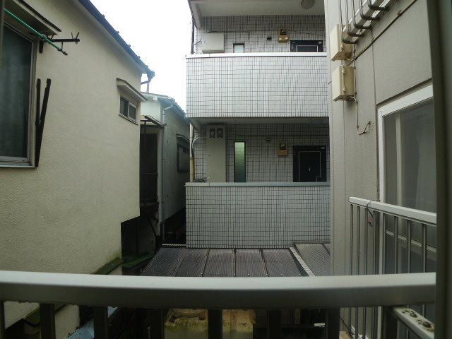 エグゼ中野　Ⅴ ベランダ