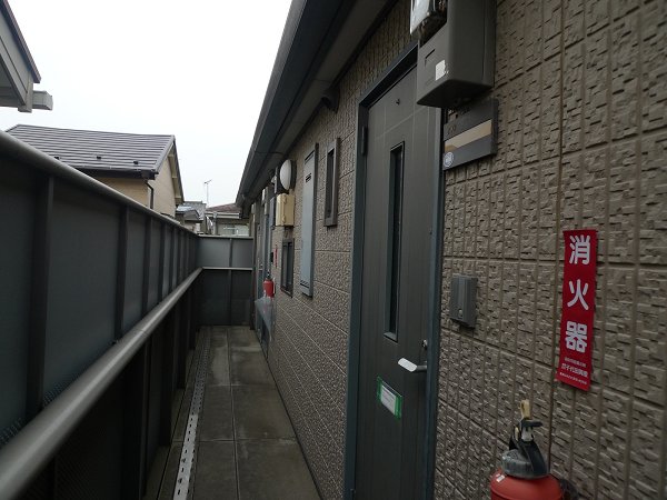 グランシード三晶 玄関