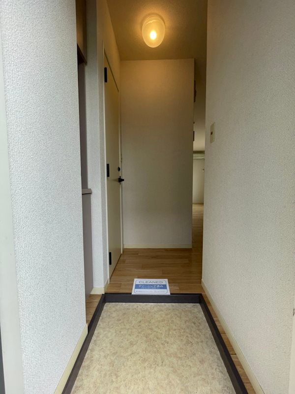 フルール国立 玄関