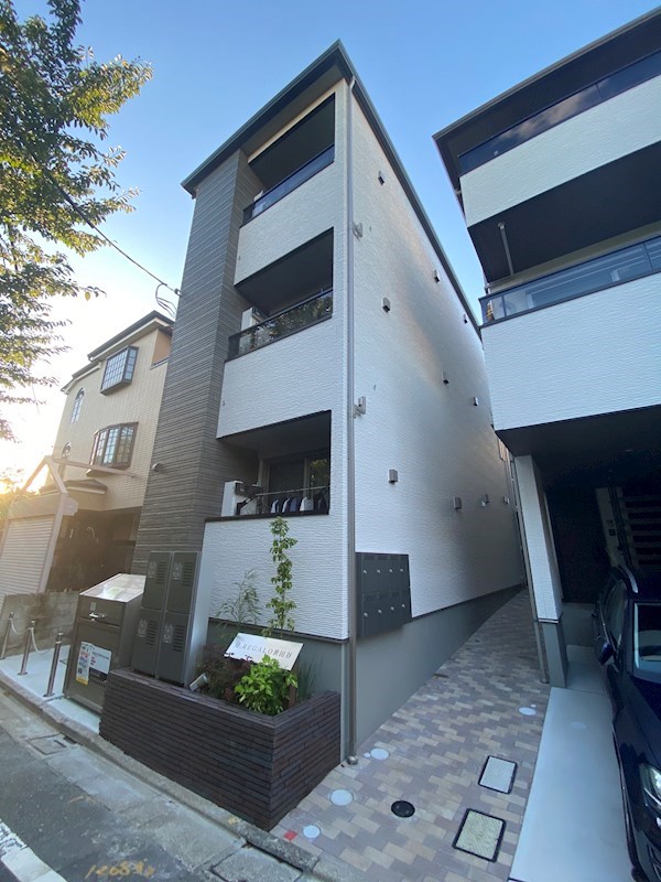 M・REGALO世田谷（エムレガロ） 301号室 外観