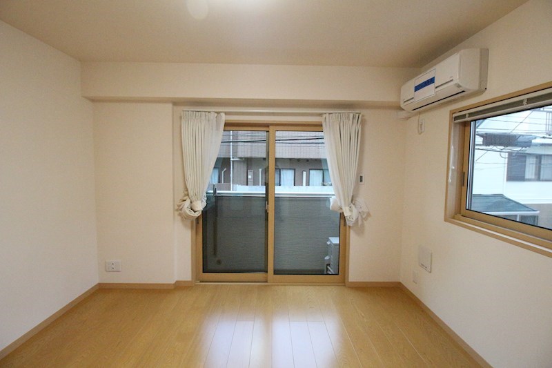 gatto nero（ガットネロ） リビング