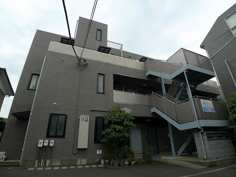 アゼリアＡ 305号室 外観