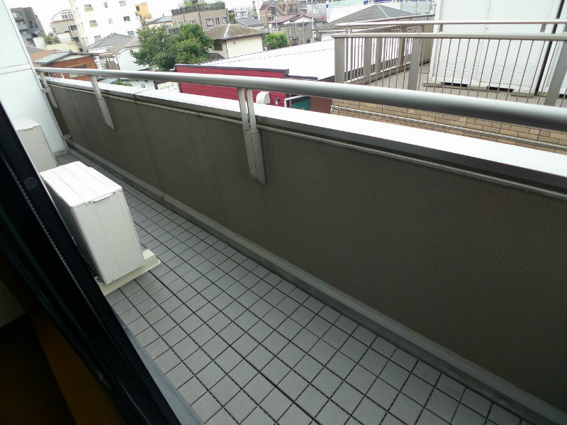 アゼリアＡ ベランダ