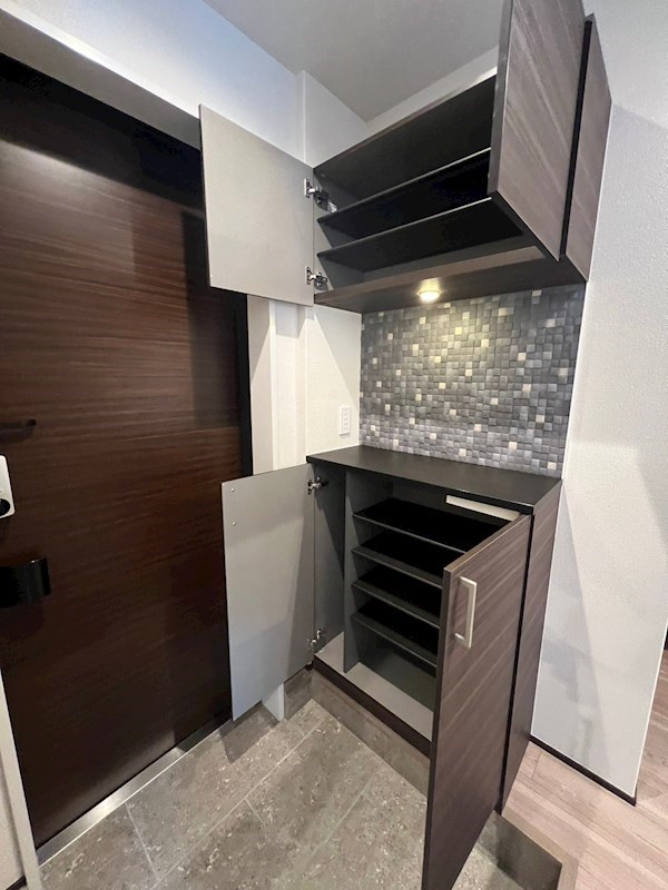 ココン三軒茶屋 玄関