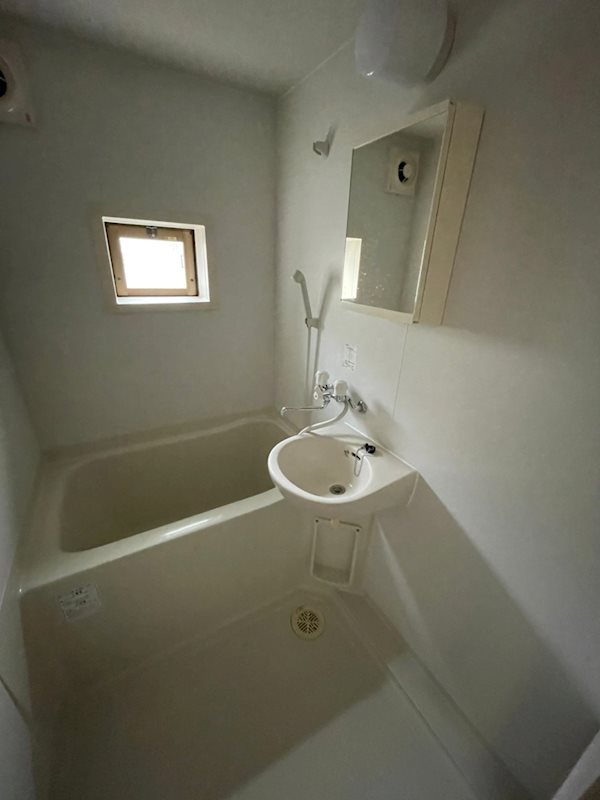 シャレー 風呂画像