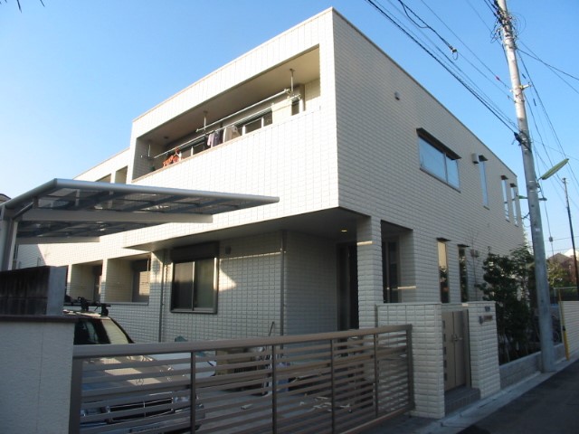 メゾンこばやし 203号室 外観