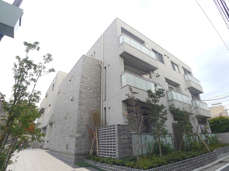 プライムガーデン 301号室 外観