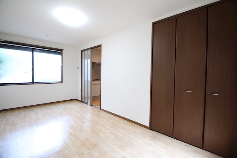 ゼルコバ ベッドルーム