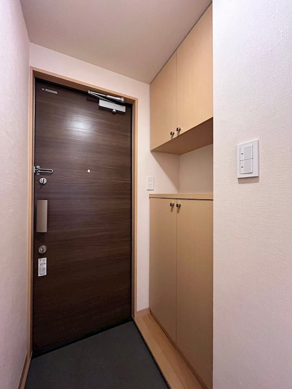 M&amp;#39;s　Daizawa（エムズ代沢） 玄関