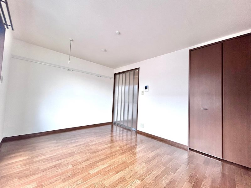 GRANDIS KICHIJOJI ベッドルーム