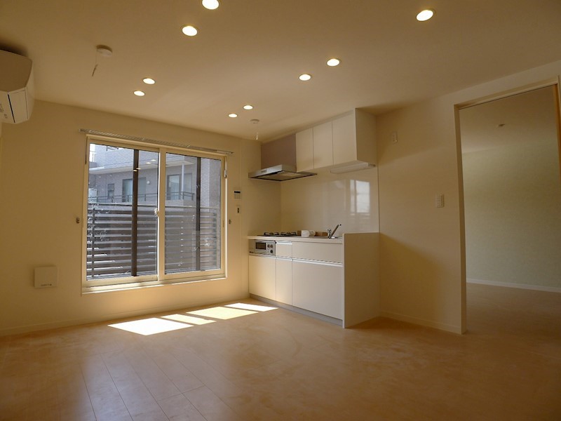 エイツリーズ リビング