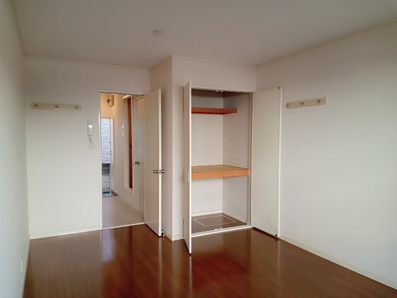 グランドゥールエムワン ベッドルーム