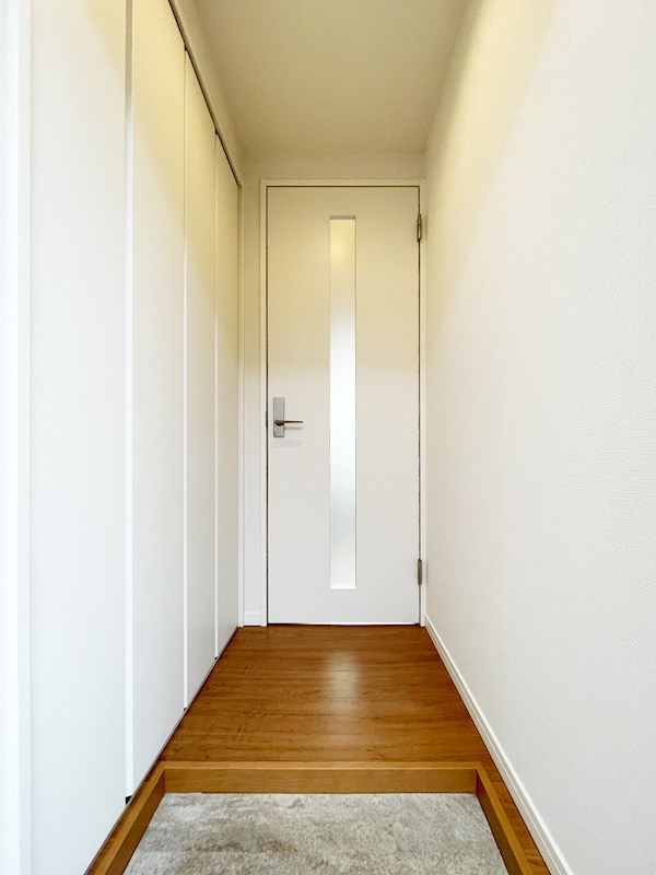 ビジュー三鷹レジデンス 玄関