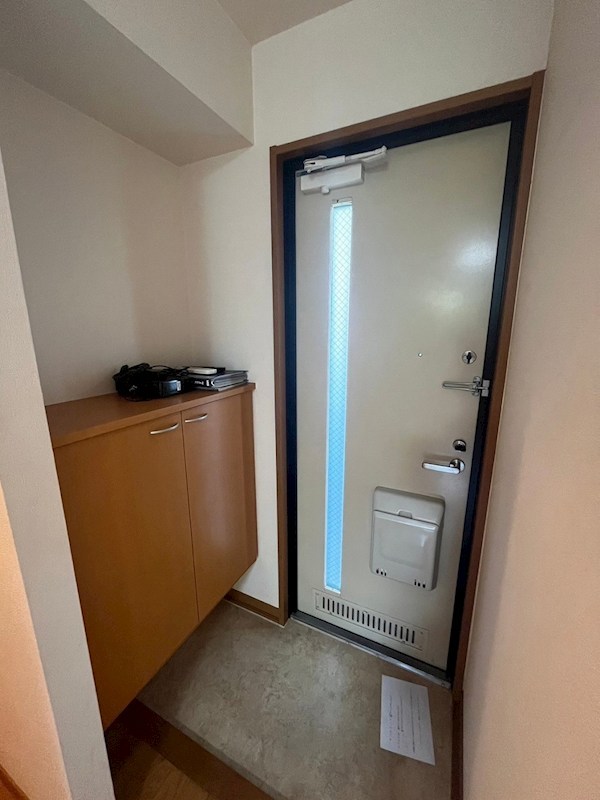 プラージュ荻窪 玄関