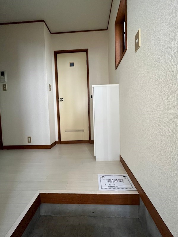 西山荘 玄関