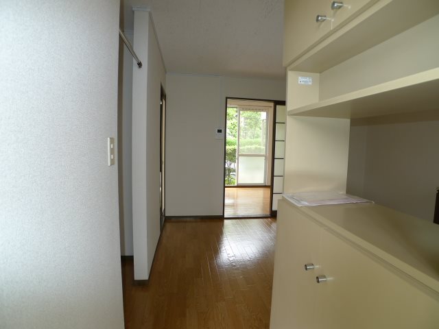 ハッピー戸田公園 玄関