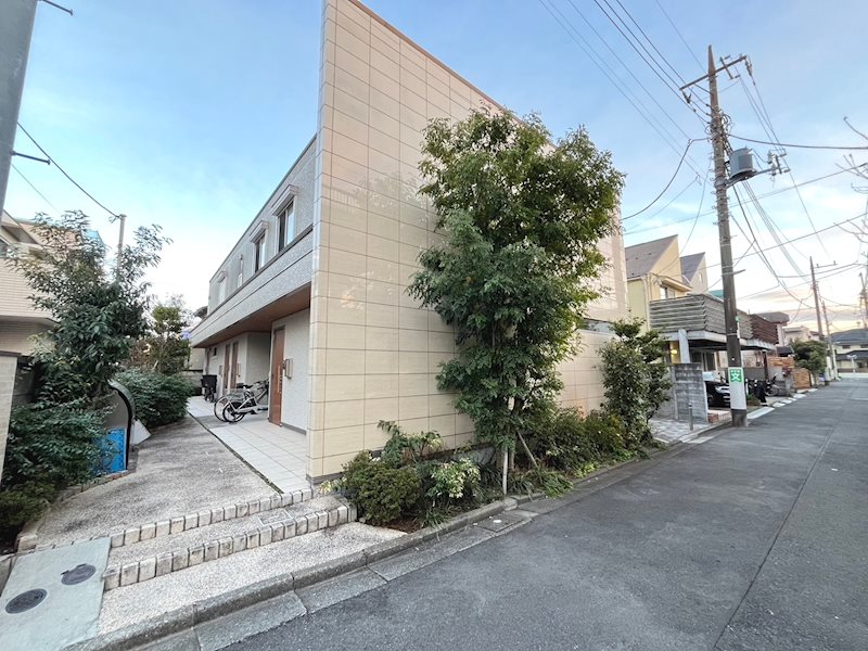 パーシモン久我山 201号室 外観