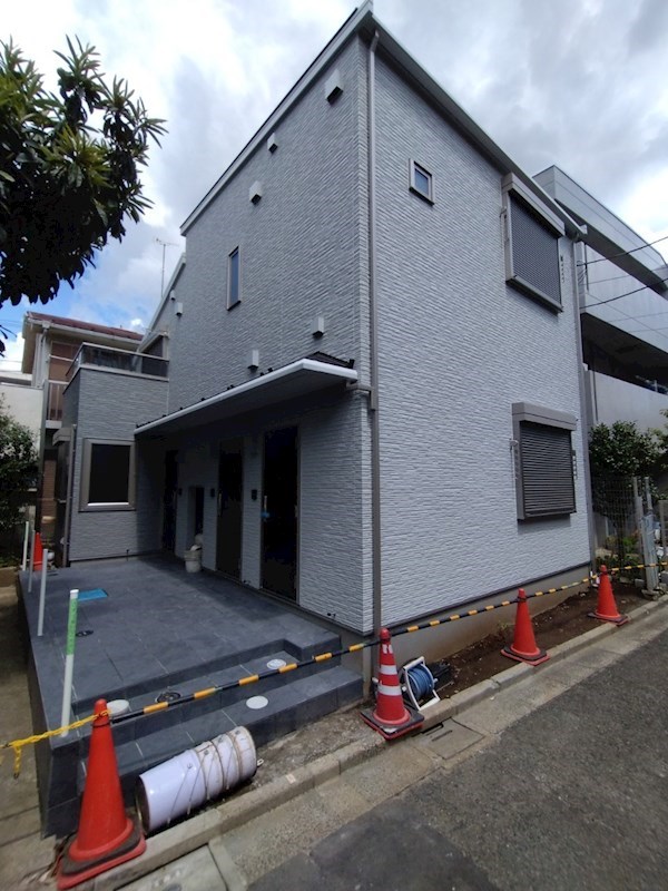 フローラルハイツ F1号室 外観