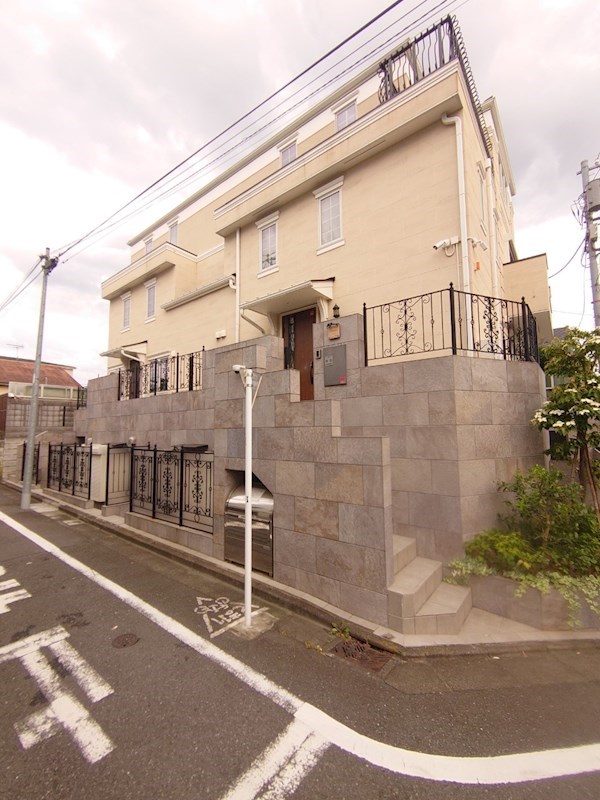 グランソレイユ下北沢 101号室 外観