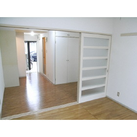 光生ハイツ ベッドルーム