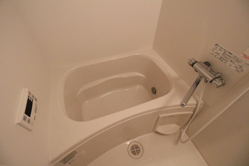 Nouvelle Maison（ヌーヴェルメゾン） 風呂画像