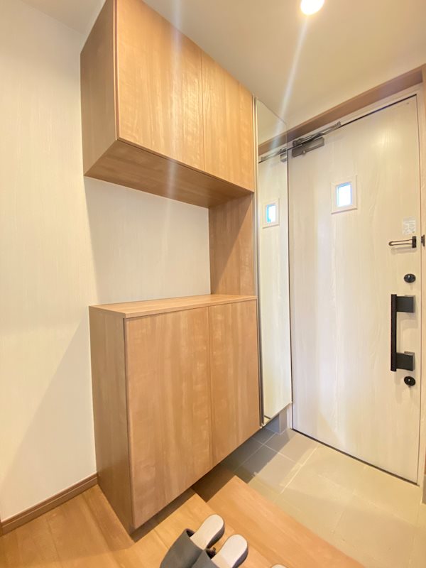 早稲田南町戸建 玄関