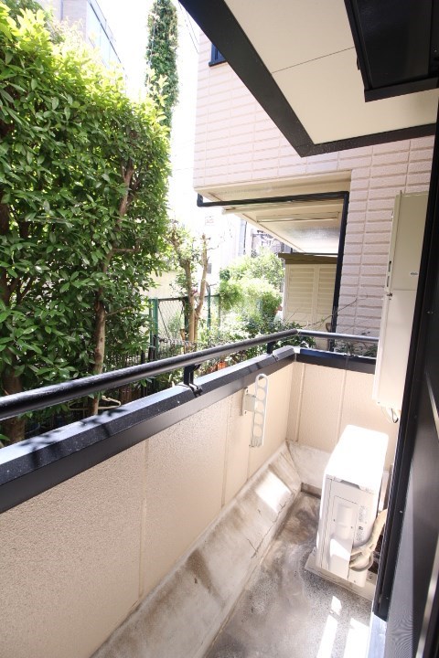 メゾン駒場東大前 ベランダ