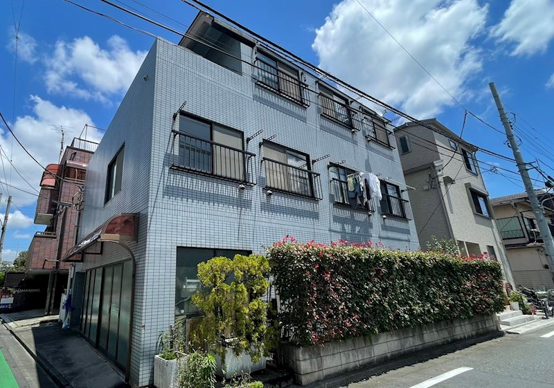 ドゥボナー 201号室 外観