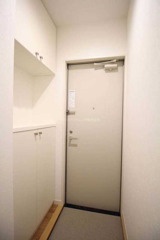 AXIS（アクシス） 玄関