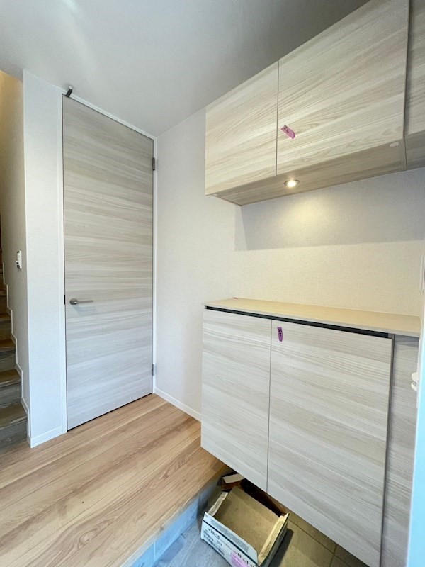 グランデュオ吉祥寺 玄関