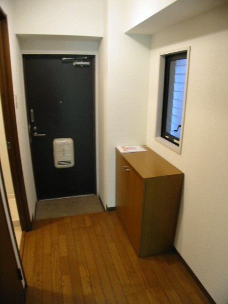 セイボリー淡島 玄関