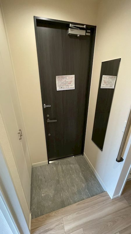 サクラテラス 玄関