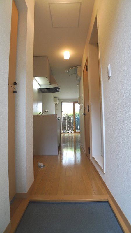 ドゥシャトレ 玄関