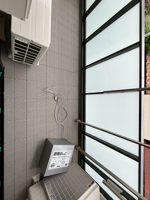 Ｎ・Ｗ　ＲＥＳＩＤＥＮＣＥ　ＡＳＡＧＡＹＡ ベランダ
