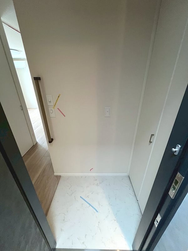 Ｎ・Ｗ　ＲＥＳＩＤＥＮＣＥ　ＡＳＡＧＡＹＡ 玄関