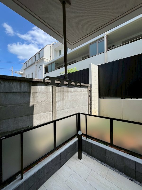 Ｎ・Ｗ　ＲＥＳＩＤＥＮＣＥ　ＡＳＡＧＡＹＡ ベランダ