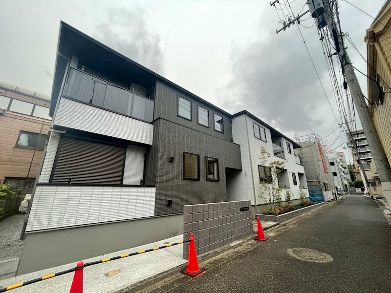 エクセラン八幡山 203号室 外観