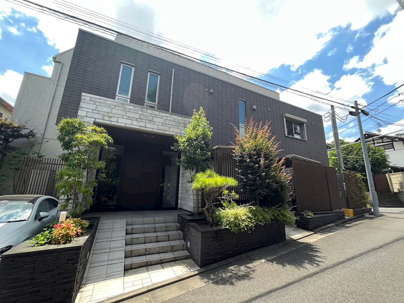 べレオプレミアム上原 302号室 外観