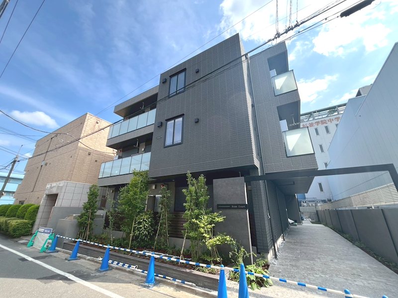 Ｒｏｓｅ　Ｃｏｕｒｔ 101号室 外観